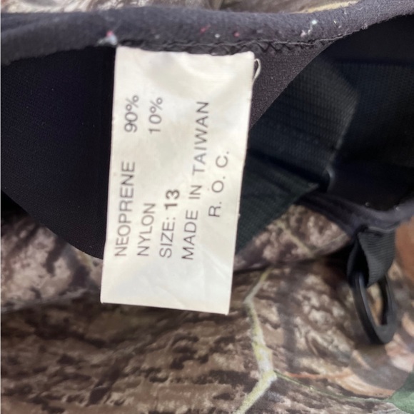 COPY - Water Proof Pants and Boots - Picture 4 of 4